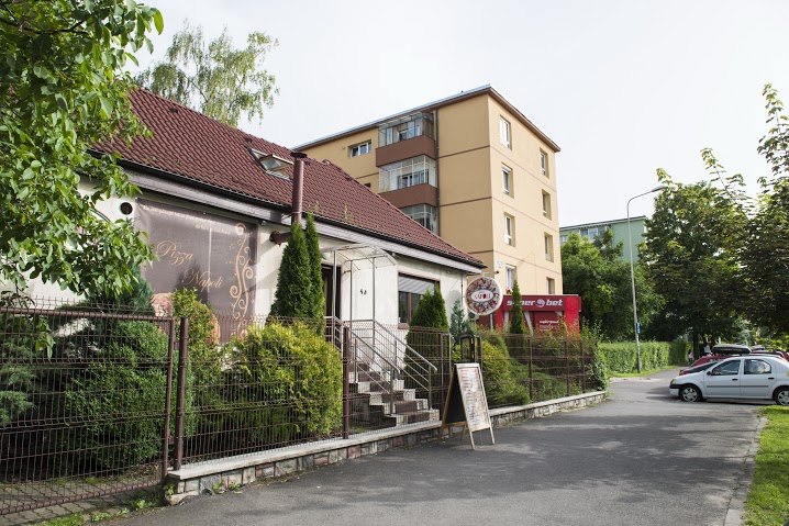 Fotografie Pizza Napoli din galeria Locație
