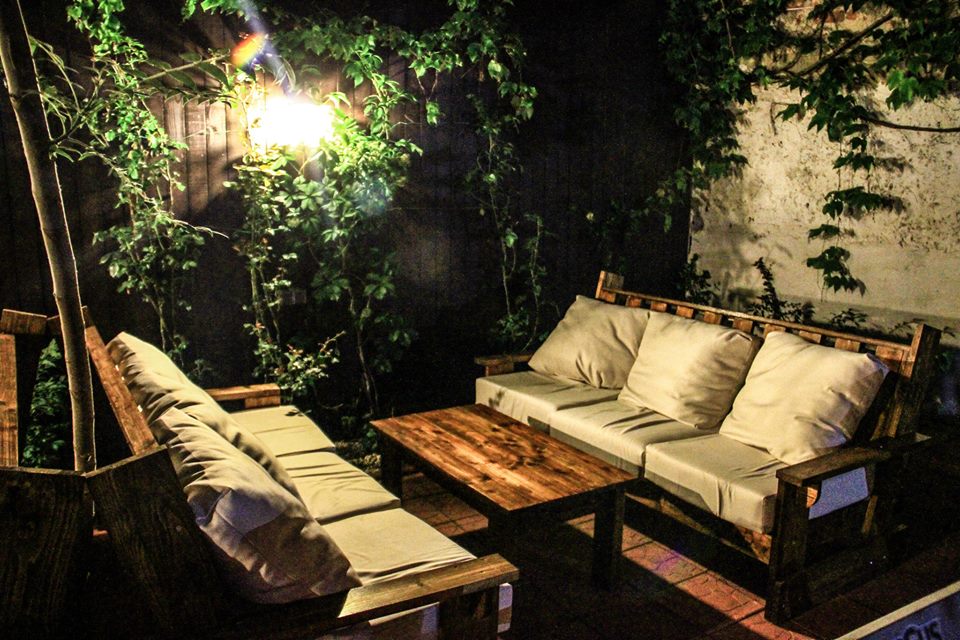 Fotografie BackYard Garden din galeria Local