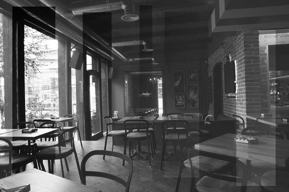 Fotografie Tube - Social Chemistry din galeria Local