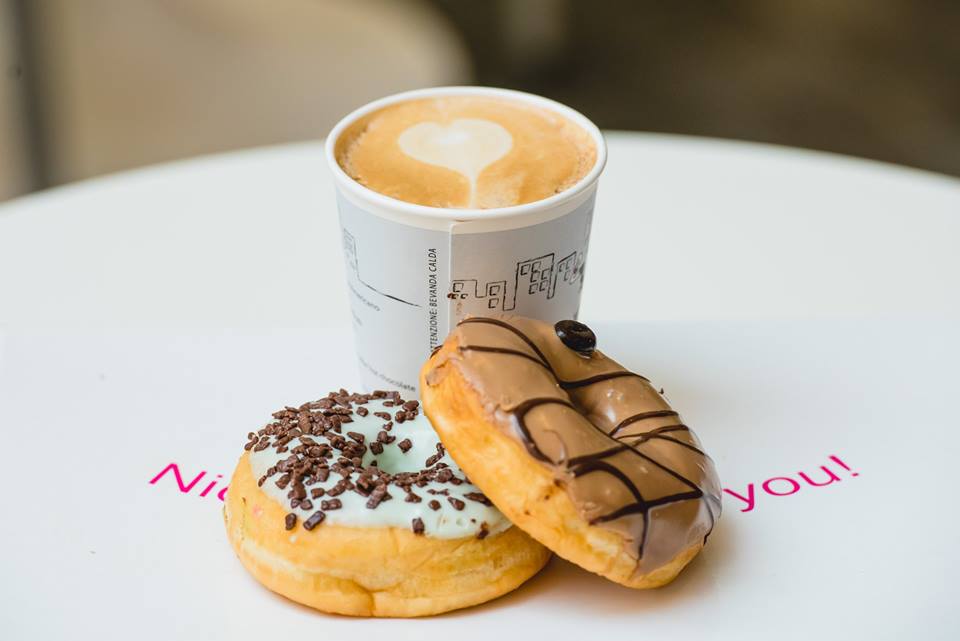 Fotografie Hello Donuts din galeria Donuts