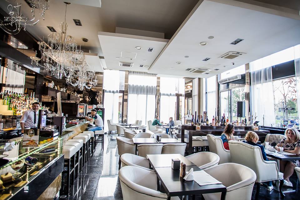 Fotografie C House Lounge Cafe din galeria Local