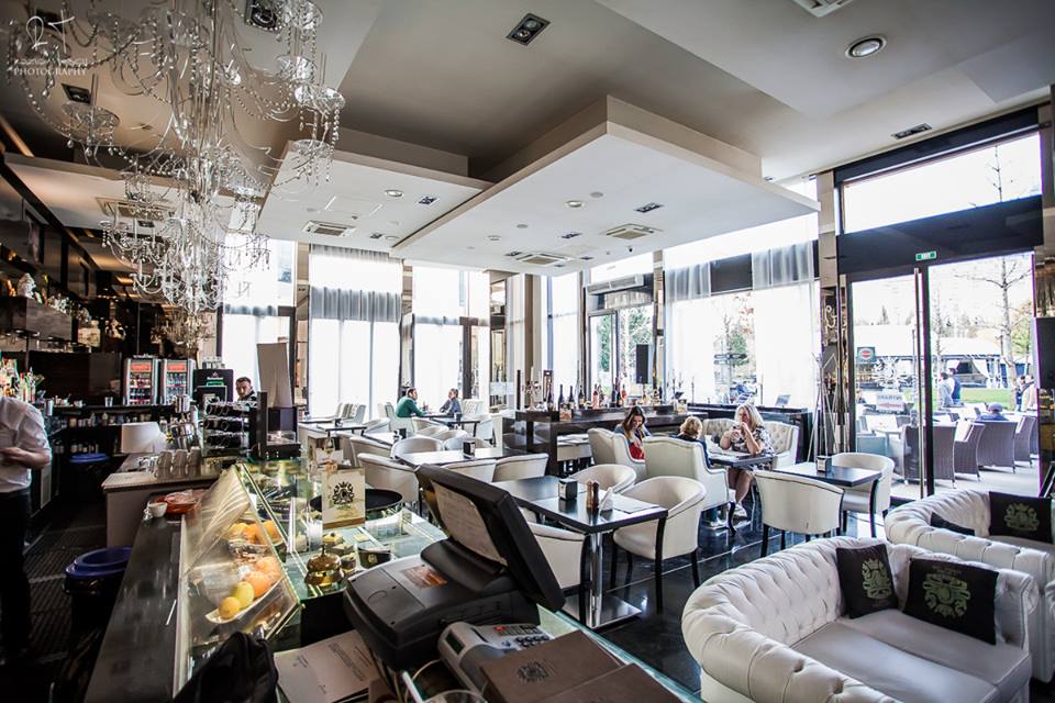 Fotografie C House Lounge Cafe din galeria Local