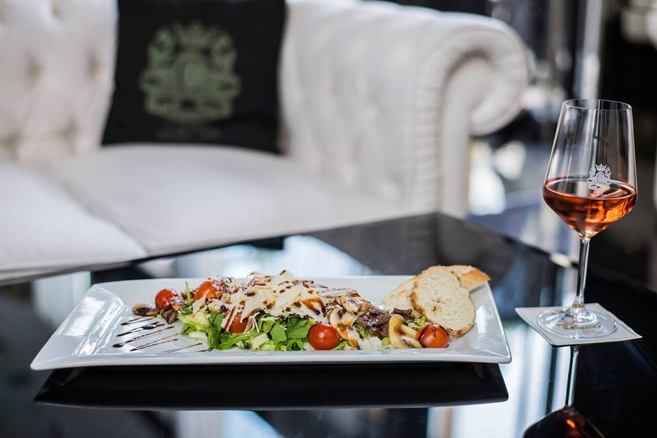 Fotografie C House Lounge Cafe din galeria Food
