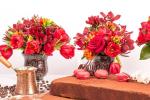 Raftul cu cadouri Aranjamente florale pentru masă