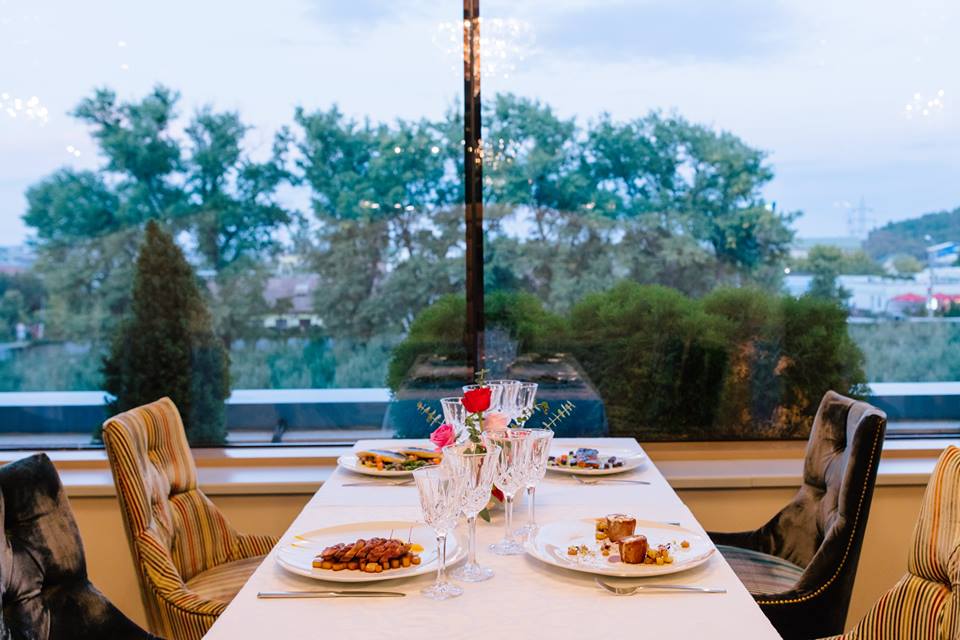 Fotografie Pleiada Restaurants din galeria Maia Fusion