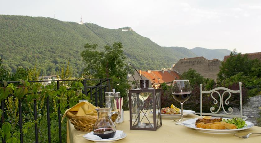 Fotografie Casa Cranța din galeria Terasă