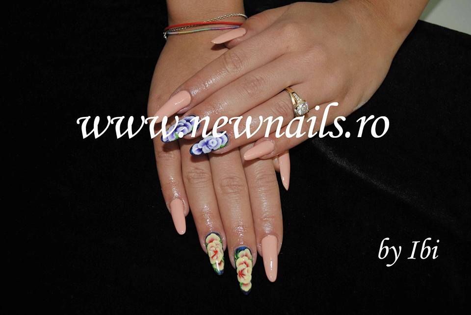 Fotografie Academia New Nails International din galeria Manichiură